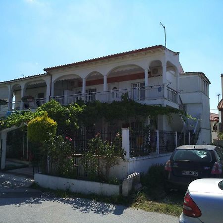 Grigorios Apartments Vrasná Eksteriør bilde
