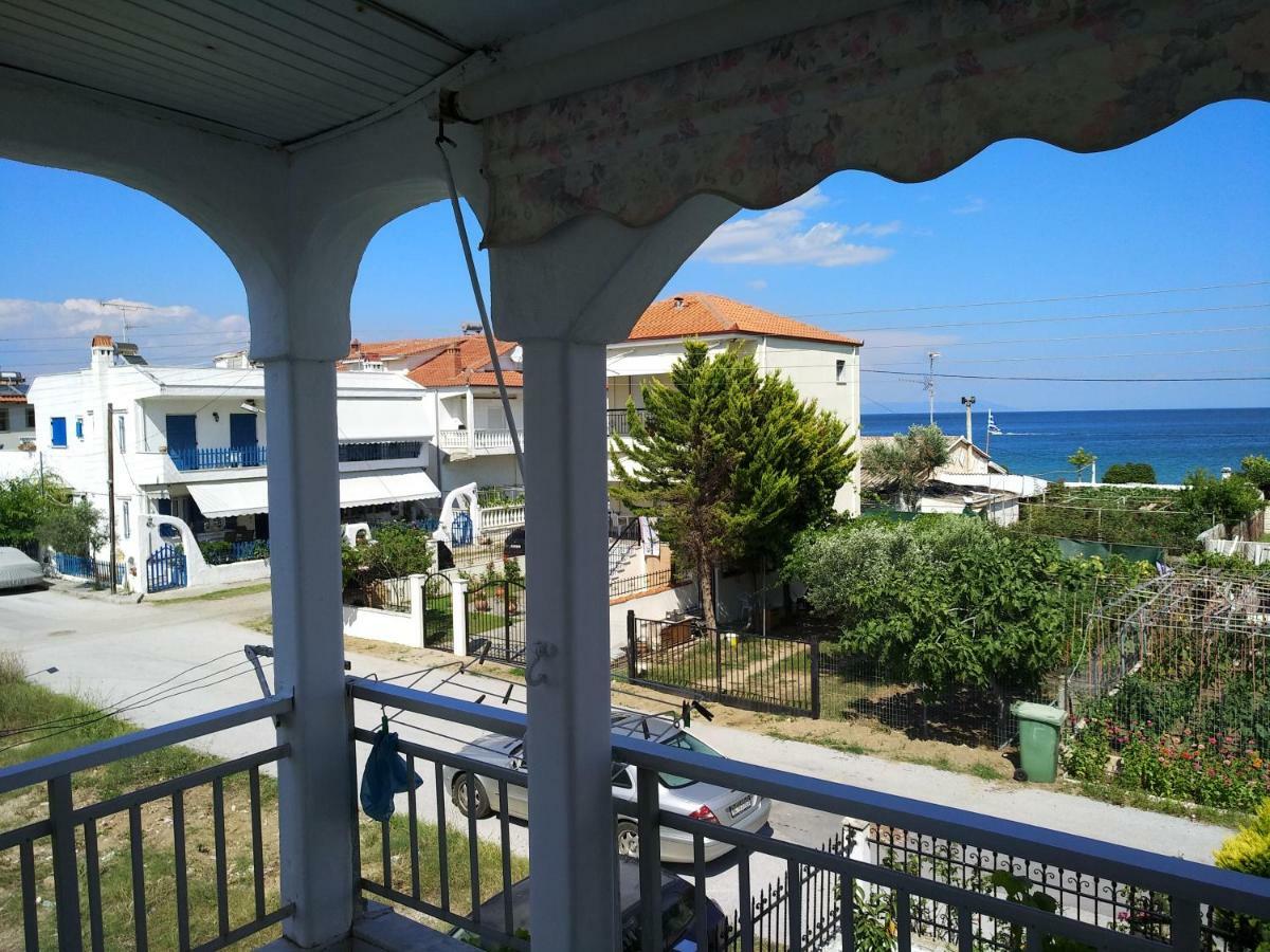 Grigorios Apartments Vrasná Eksteriør bilde